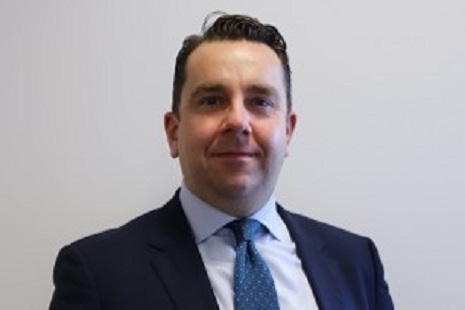 Image of Stuart Holmes 